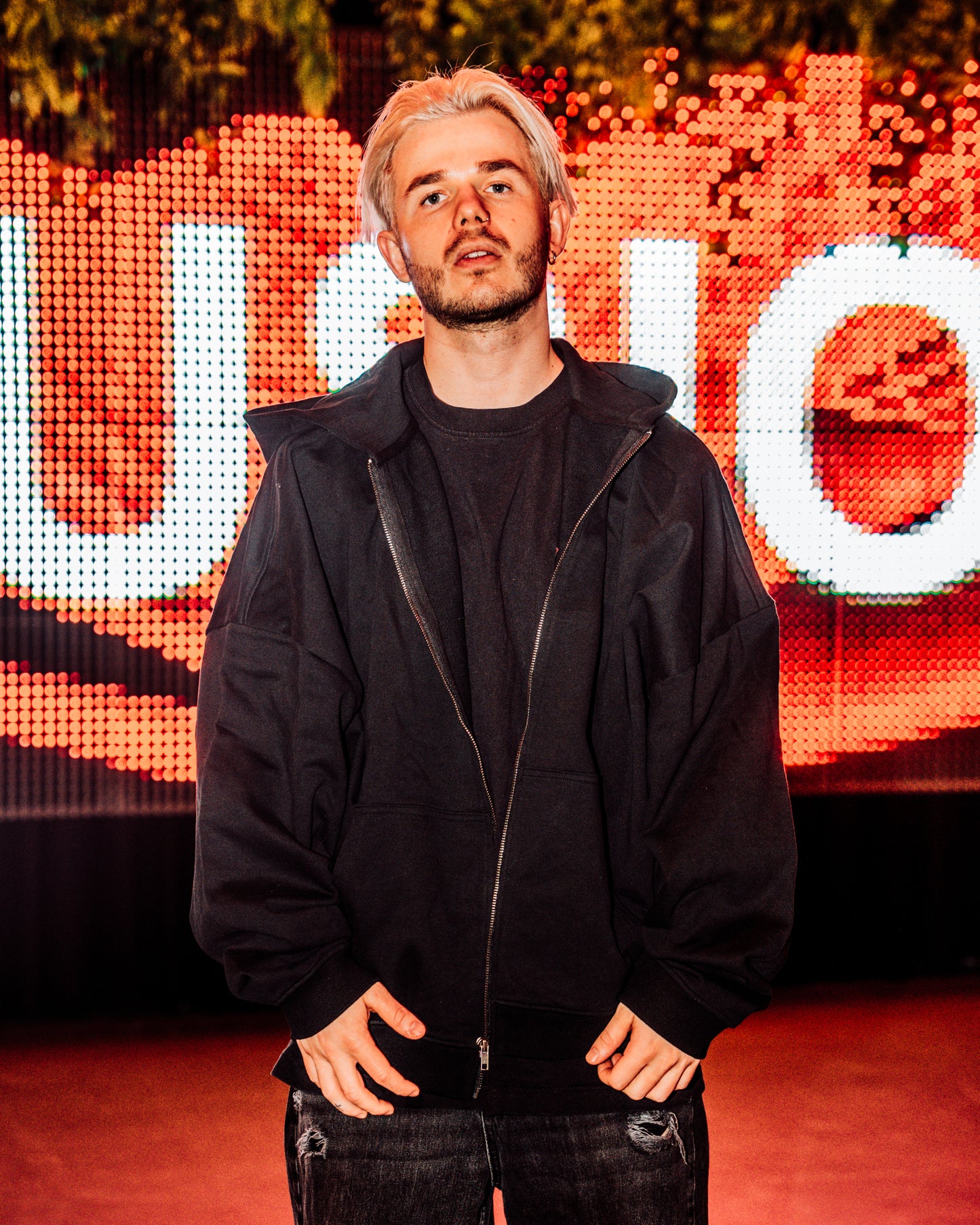 BIG SMILEY ZIP-HOODIE - Quattro Formausio